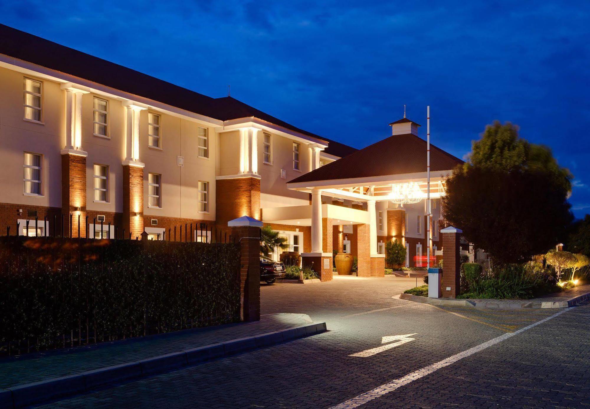Protea Hotel By Marriott Mahikeng Mafikeng Zewnętrze zdjęcie
