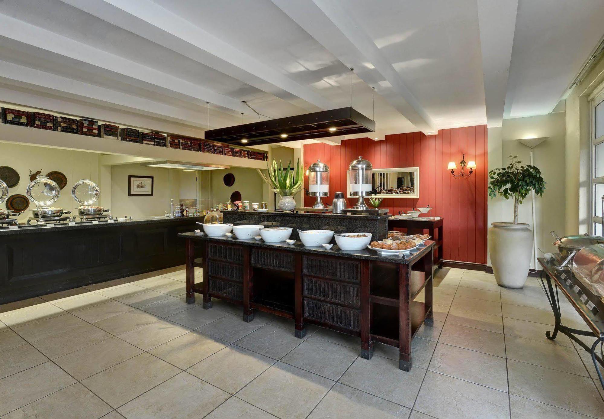 Protea Hotel By Marriott Mahikeng Mafikeng Zewnętrze zdjęcie